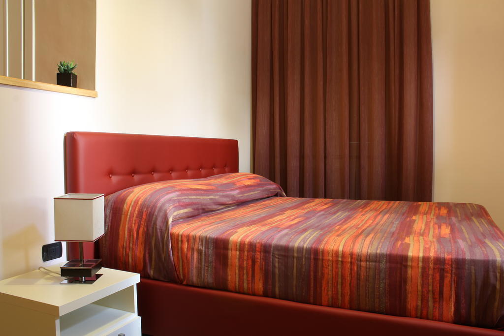 Bed & Breakfast San Francesco Салерно Стая снимка