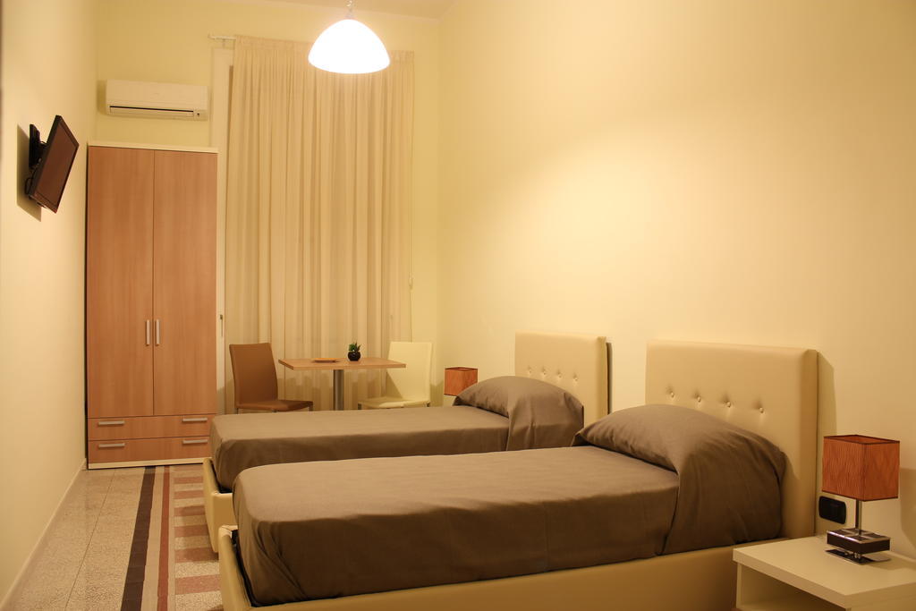 Bed & Breakfast San Francesco Салерно Стая снимка